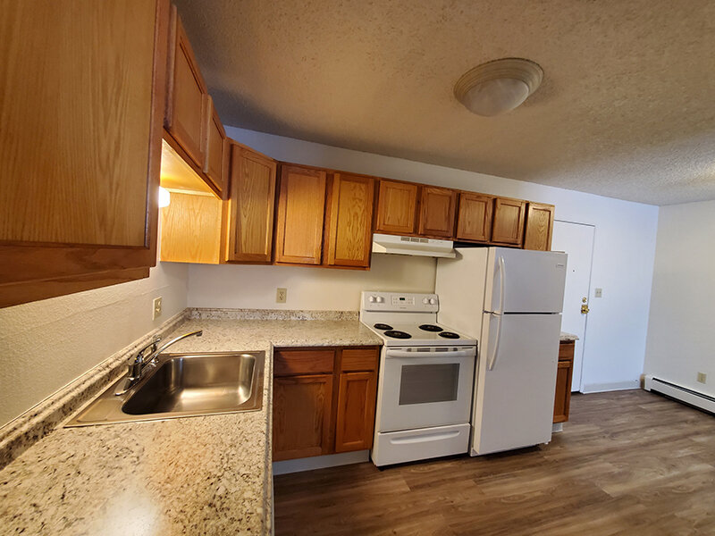 Kitchen | Parkwood Place in Greenly, CO