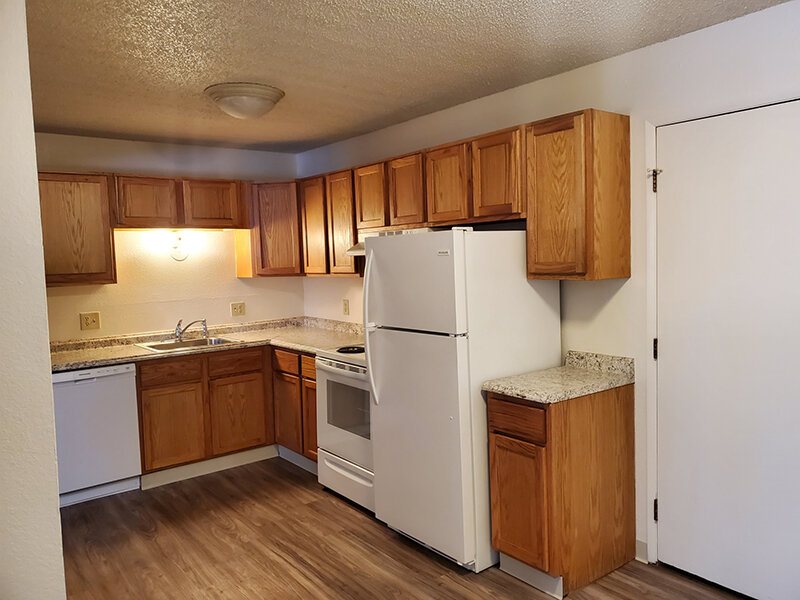 Fully Equipped Kitchen | Parkwood Place in Greenly, CO