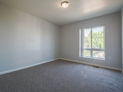 Bedroom | The Perch on 52nd Apartments