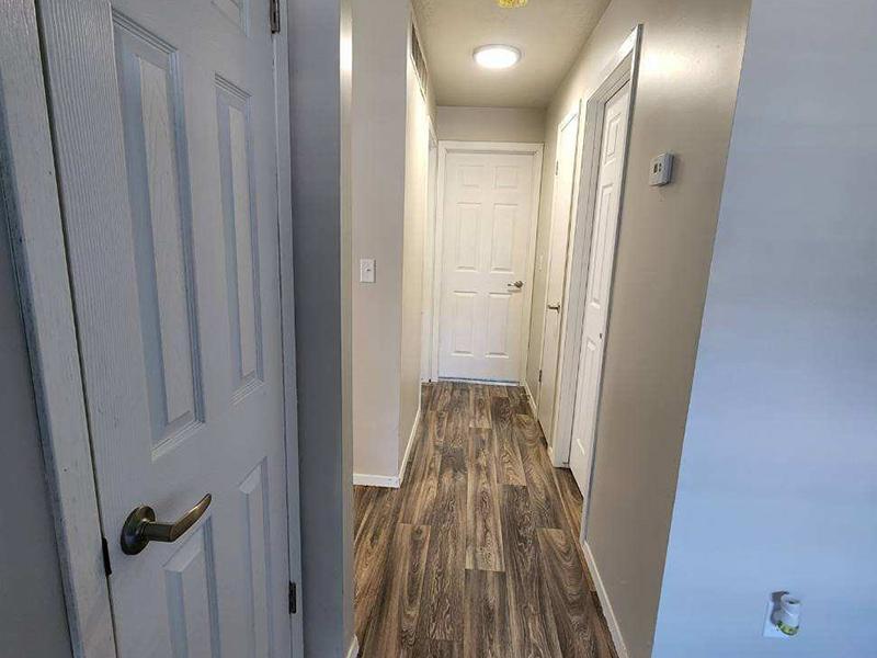 Hallway | The Pointe at Fort Union Apartments