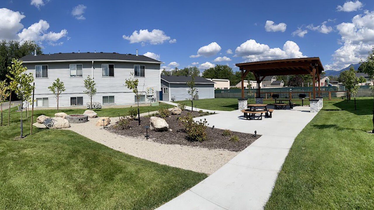 The Pointe at Fort Union Apartments Neighborhood