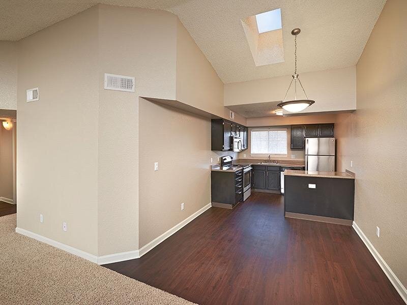 Dining Room and Kitchen | Arapahoe Club Apartments