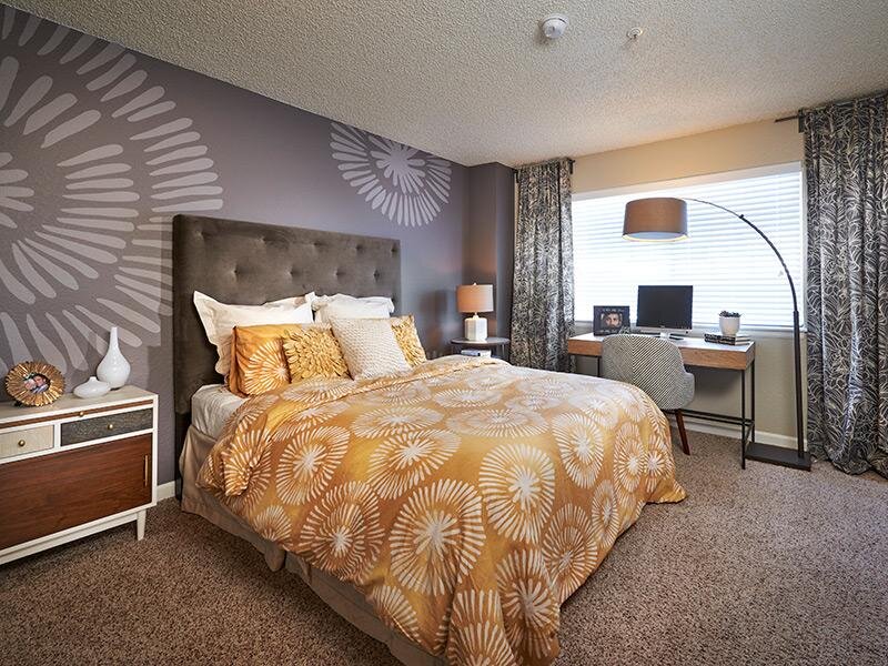 Bedroom | Arapahoe Club Apartments