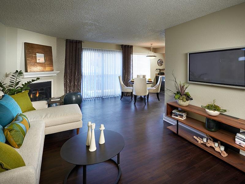 Living Room and Dining Area | Arapahoe Club Apartments in Denver, UT