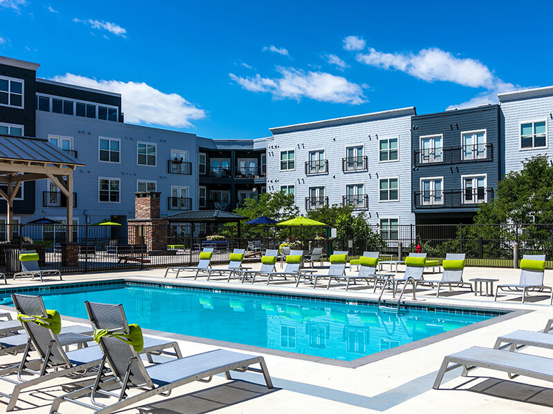 Pool | Lincoln Place