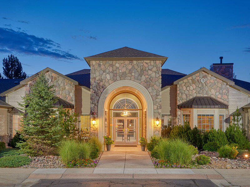 Leasing Office | Legend Oaks Apartments