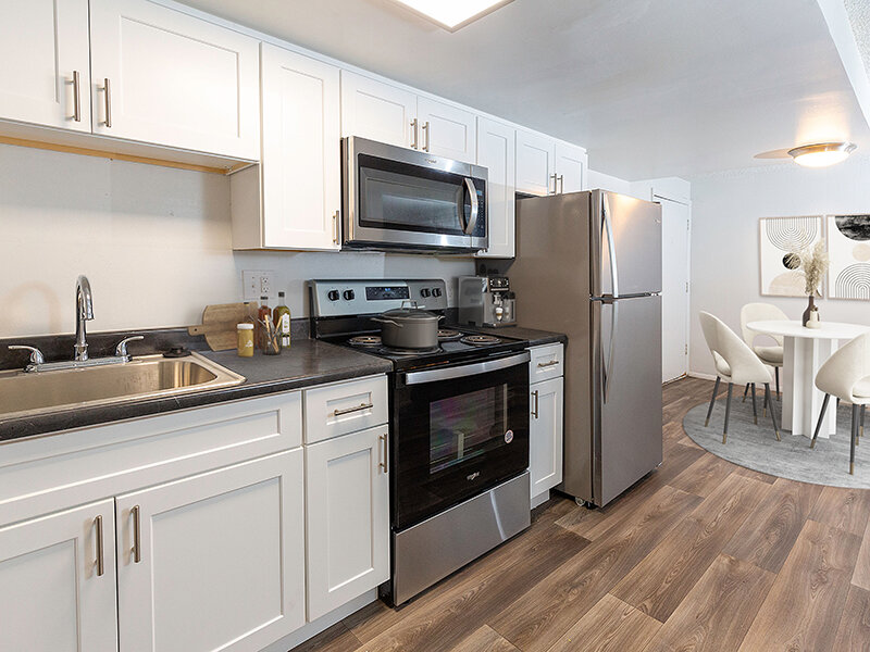 Kitchen | The 500 Apartments