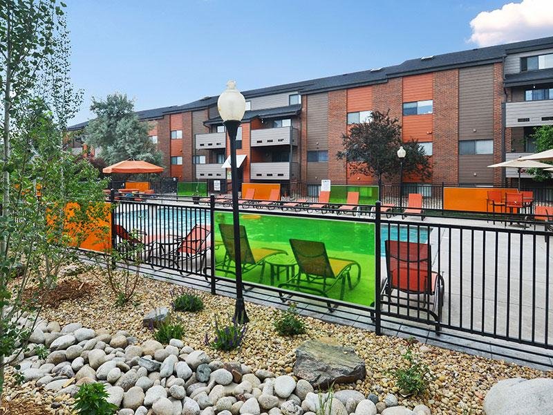 Pool | Ascend at Red Rocks Apartments in Lakewood, CO