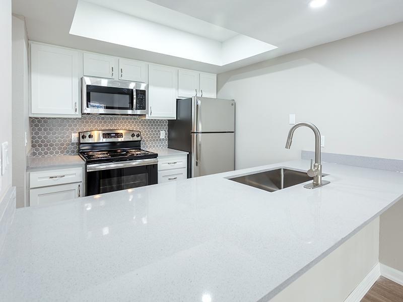 Kitchen | The Station Apartments