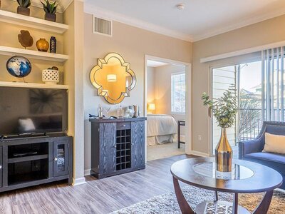Living Room | Regatta Apartments