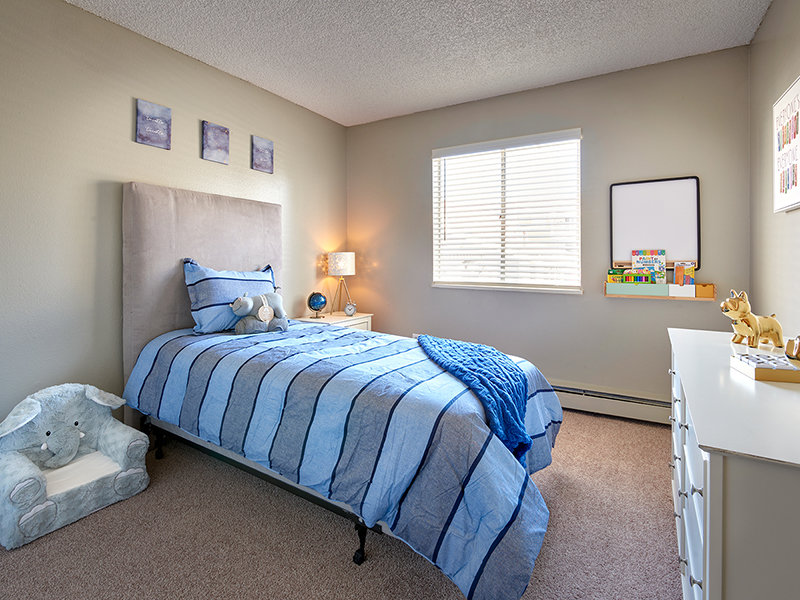 Large Bedrooms | Odyssey Apartments in Thornton, CO