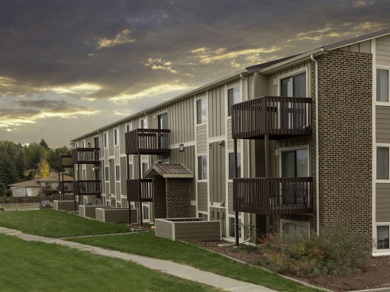 Sunridge Apartments | Main View | Casper, WY