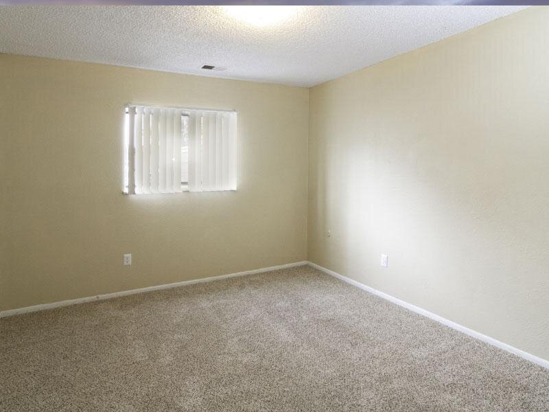 Sunridge Apartments | Living Room | Casper, WY