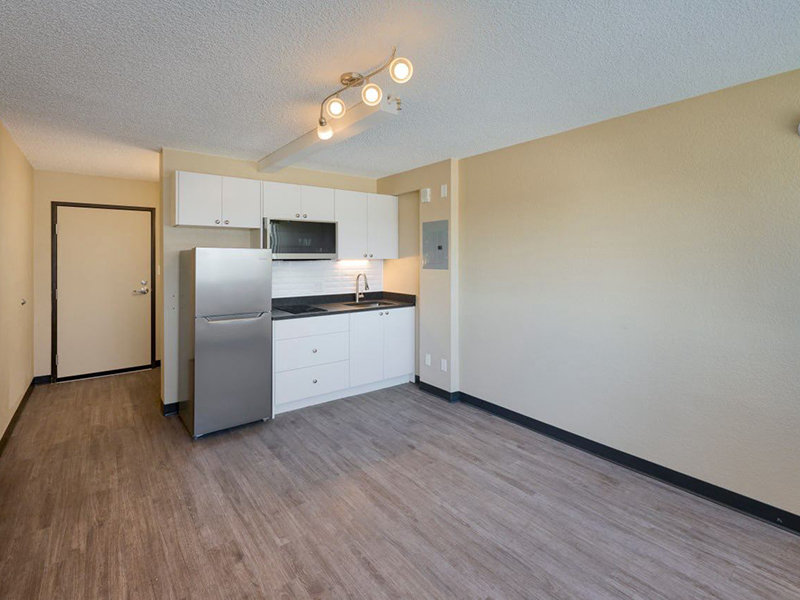 Interior Kitchen | Tabor Lake