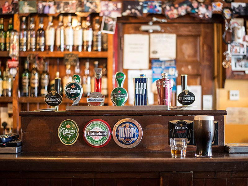 Bar & Restaurant Thornton, CO