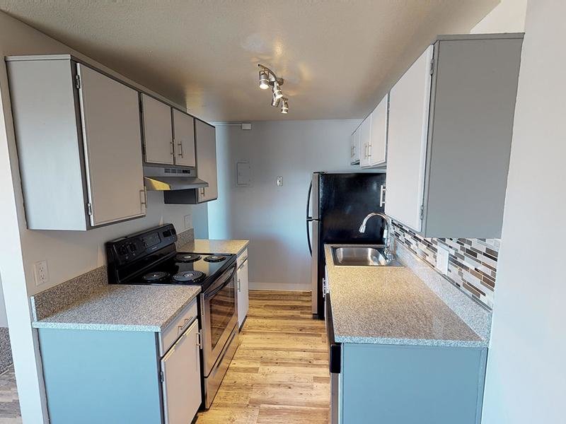 Apartment Kitchen | Riviera Apartments in Northglenn, CO