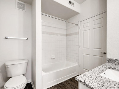 Bathroom | Allure Apartments