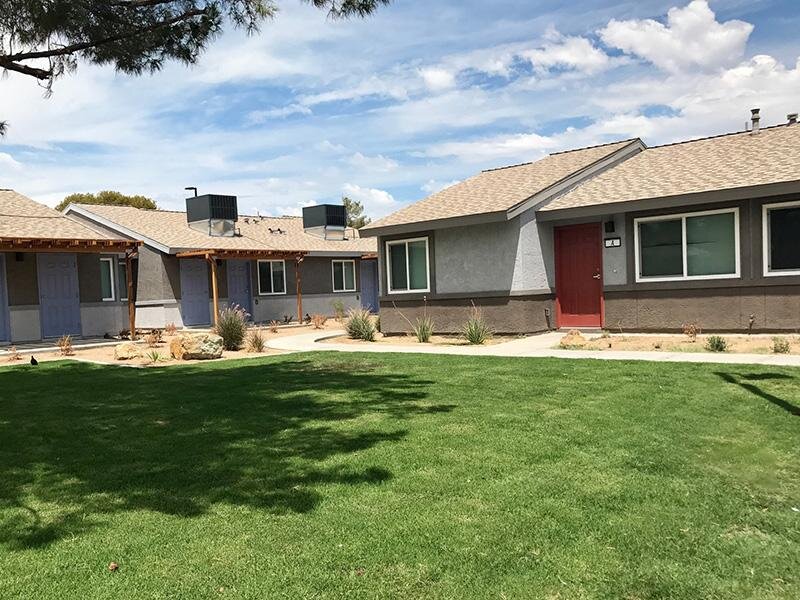 Beautiful Landscaping | Biegger Estates