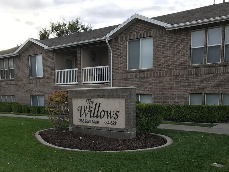 The Willows Apartment Features