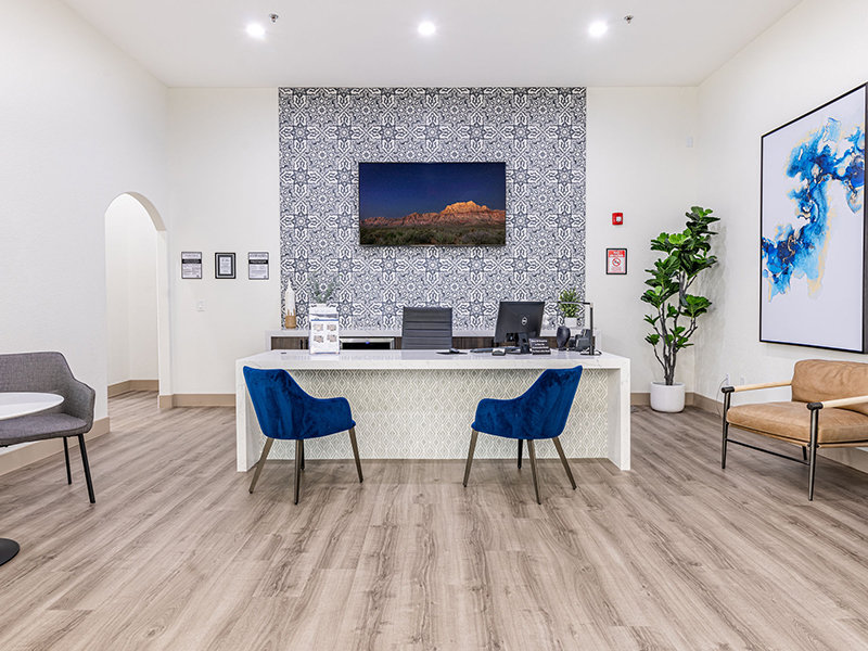 Leasing Office | St. Clair