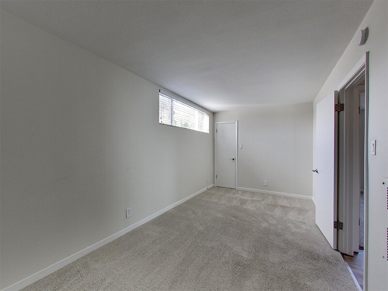 Room | Panomar Apartments in Alameda, CA