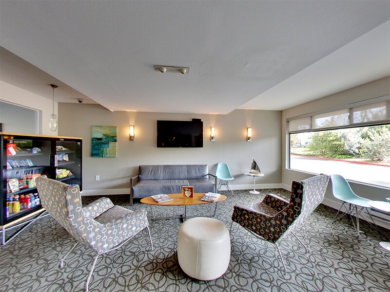 Community Room | Panomar Apartments in Alameda, CA