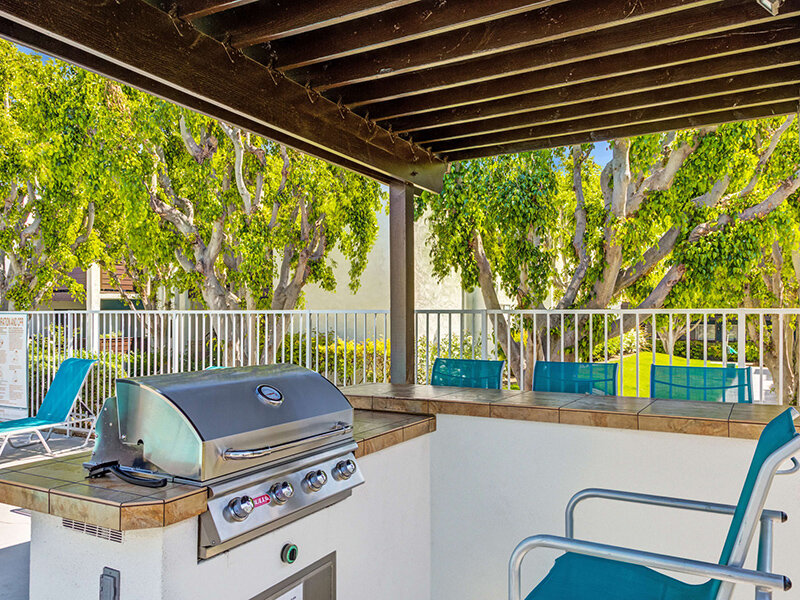Grill | Kendallwood Apartments