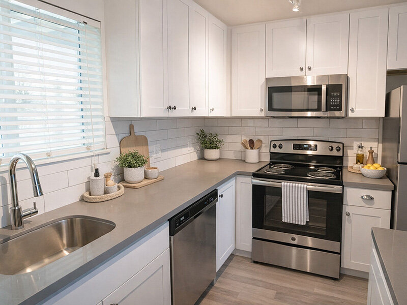 Kitchen with Stove and Microwave | McInnis Park