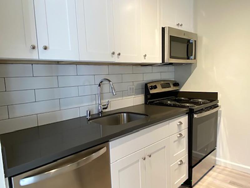 San Rafael Apartments - Park Hill Studios - Modern Kitchen with Stainless-Steel Appliances
