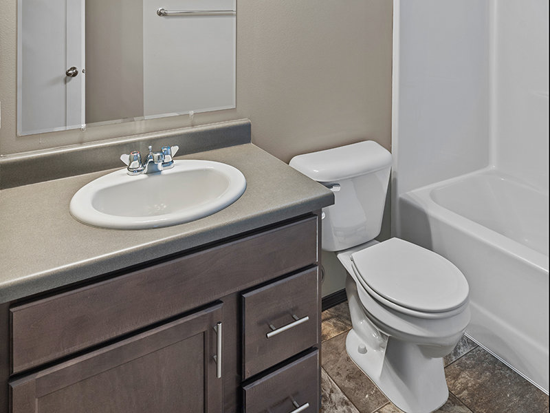 Bathroom with Tub | 41st Street Commons in Sioux Falls, SD