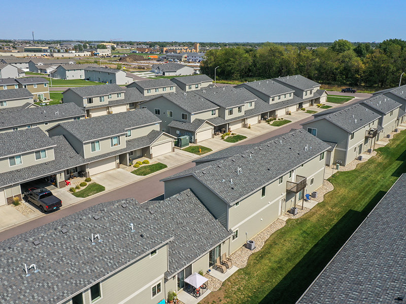 Beautiful Townhomes | 41st Street Commons in Sioux Falls, SD