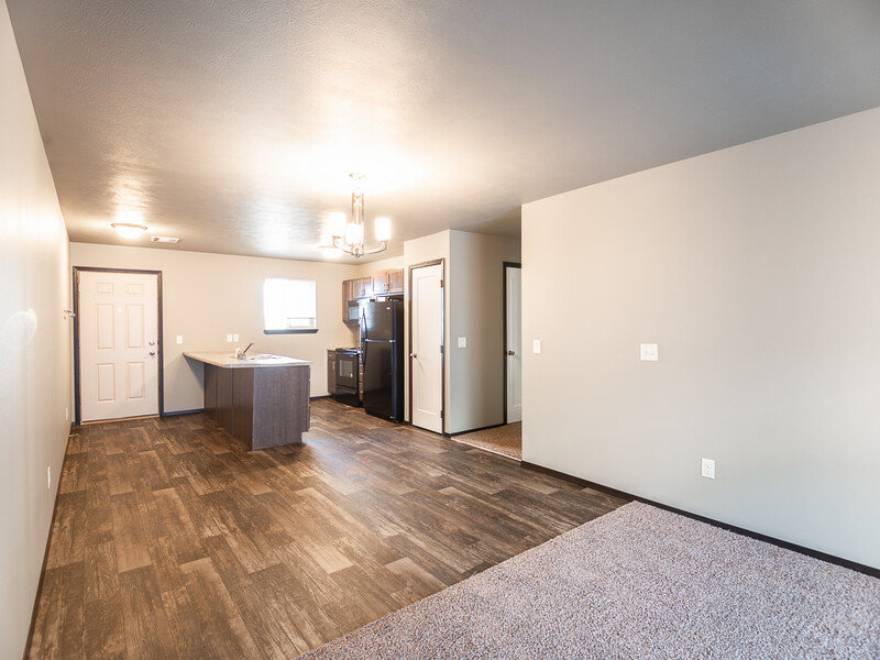 Front Room and Kitchen | 41st Street Commons in Sioux Falls, SD