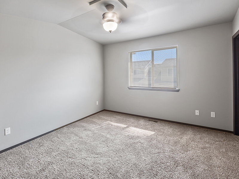 Bedroom | 41st Street Commons in Sioux Falls, SD