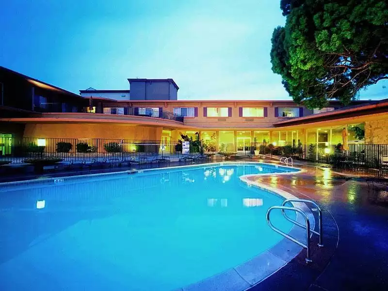 Swimming Pool | The Villa at San Mateo 55+ Apartments in San Mateo 