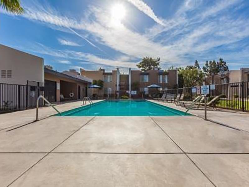 Outdoor Swimming | Serena Vista Apartments