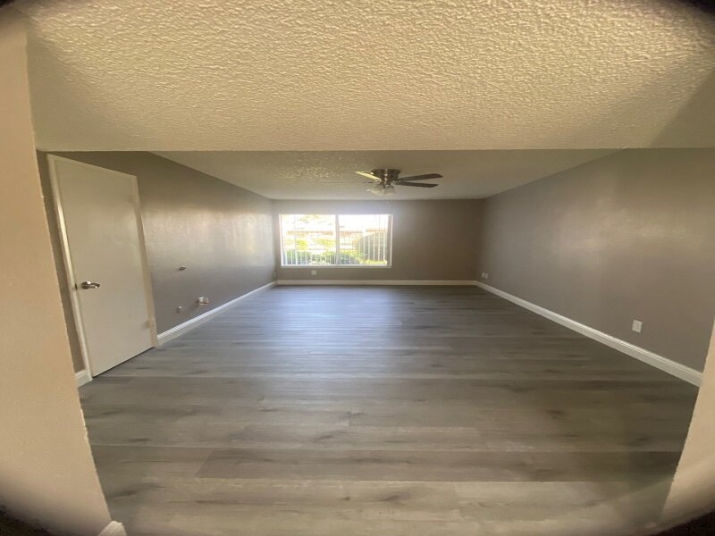 Large Room | Serena Vista