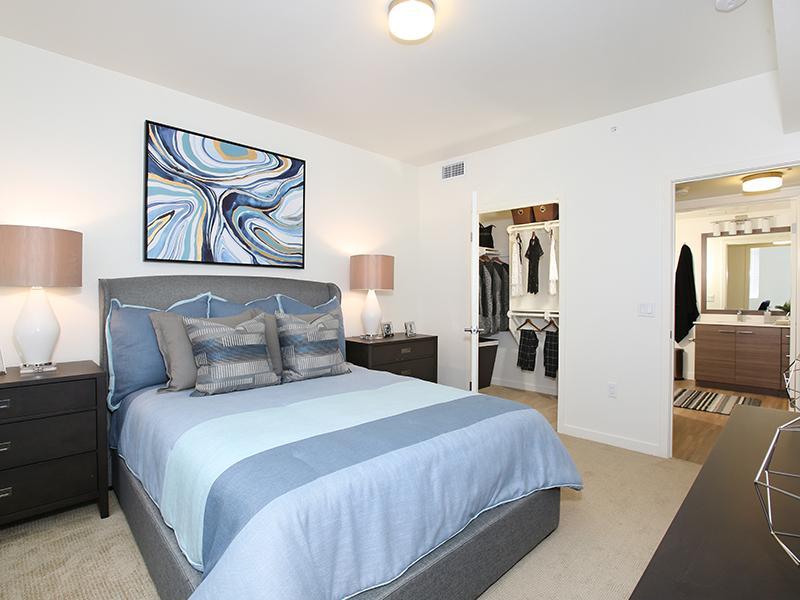 Bedroom | Tempo at Riverpark Apartments