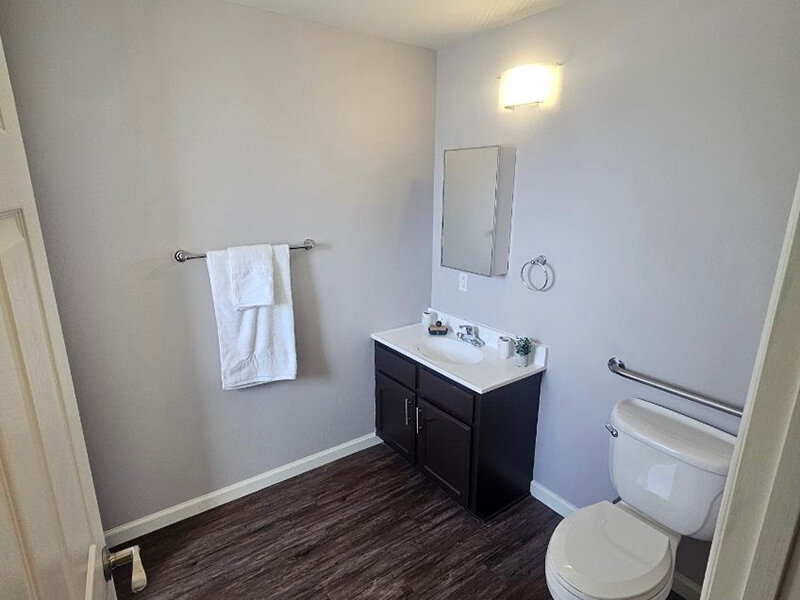 Bathroom Vanity | The Grand at 5746