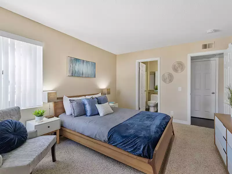 Bedroom | Village Oaks CA