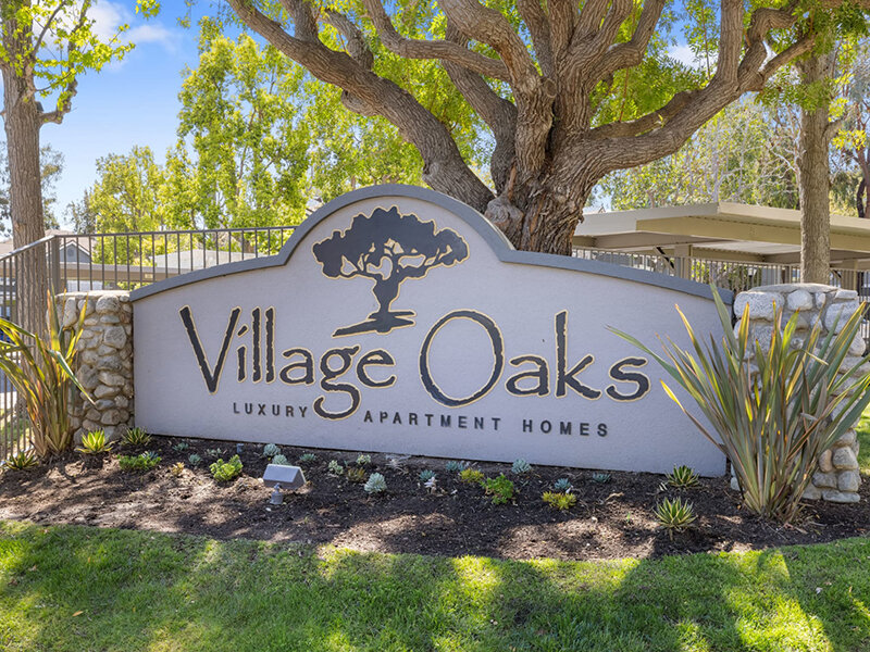Monument Sign | Village Oaks CA