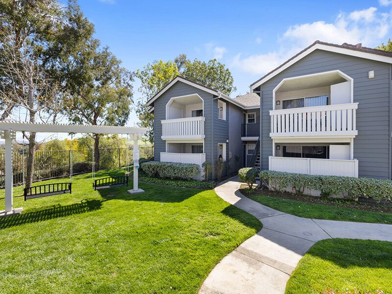 Exterior | Village Oaks CA