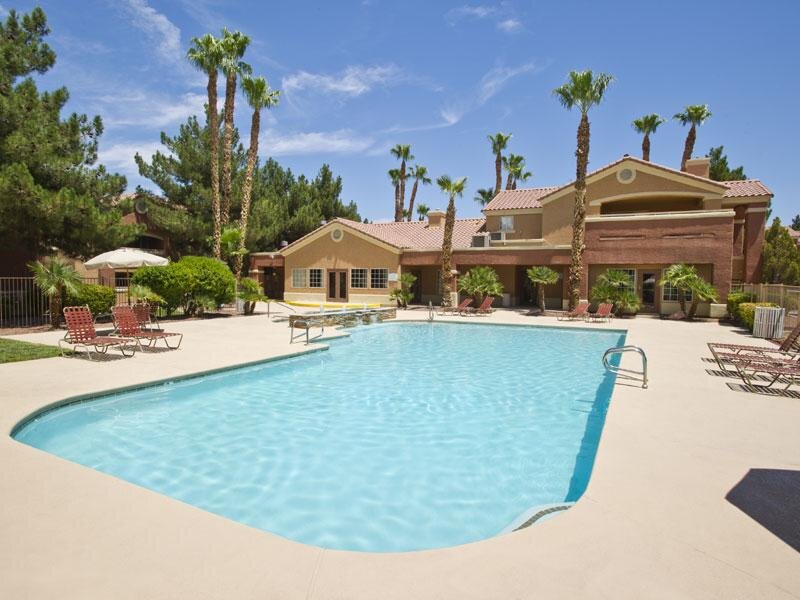 1 and 2 Bedroom Rentals