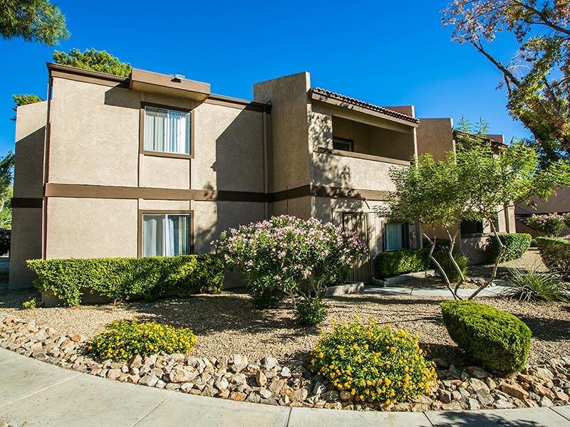 Beautiful Landscaping | Tamarus Villas