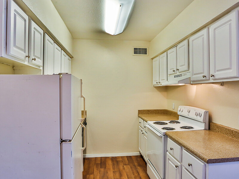 Tamarus Villas Apartments