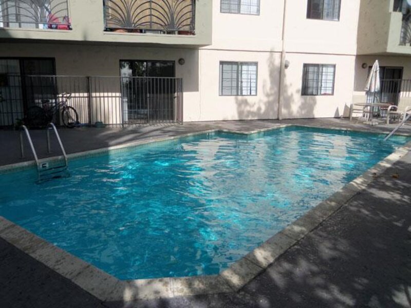 Apartments Pacoima