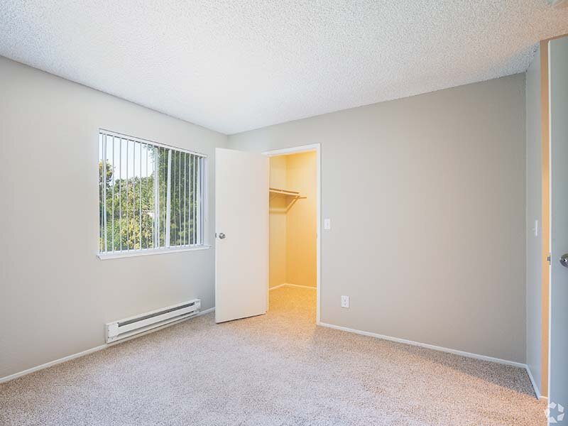 Bedroom | Summerwood Apartments