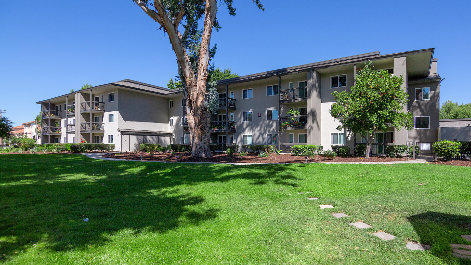 Villa de Guadalupe Apartments in San Jose, CA