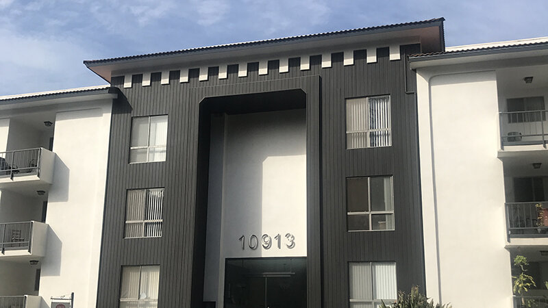 Studio City Hills Apartments