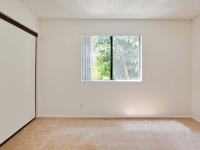 Bedroom | Heritage Park Livermore