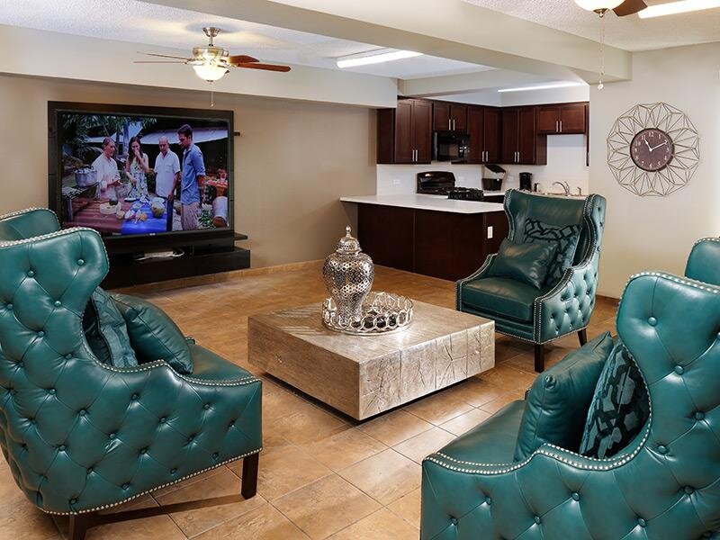 Clubhouse Lounge | Beverly Park Senior Apartments Los Angeles, CA